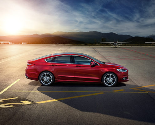 Mondeo 5-porte Ruby Red